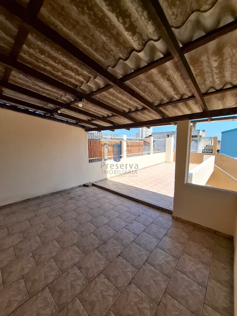 Casa para alugar com 3 quartos, 100m² - Foto 25