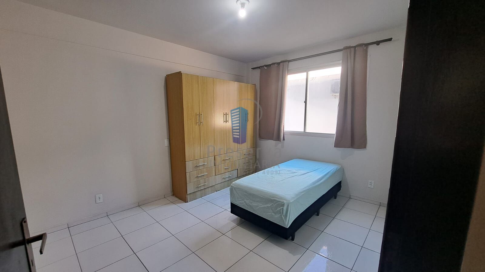Apartamento para alugar com 2 quartos, 90m² - Foto 3