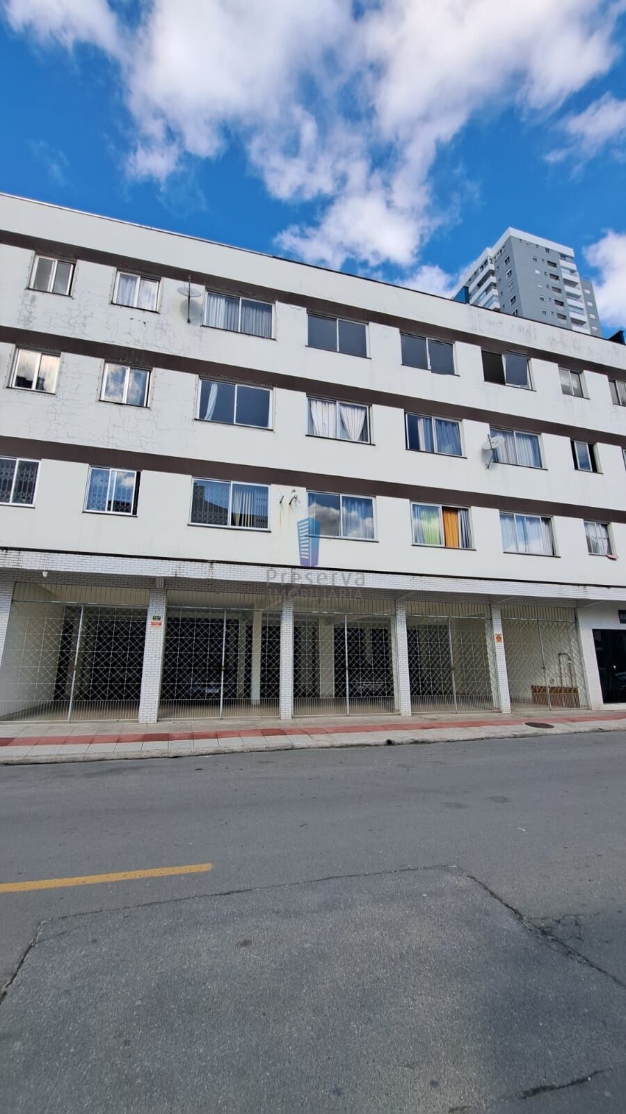 Apartamento para alugar com 2 quartos, 90m² - Foto 9