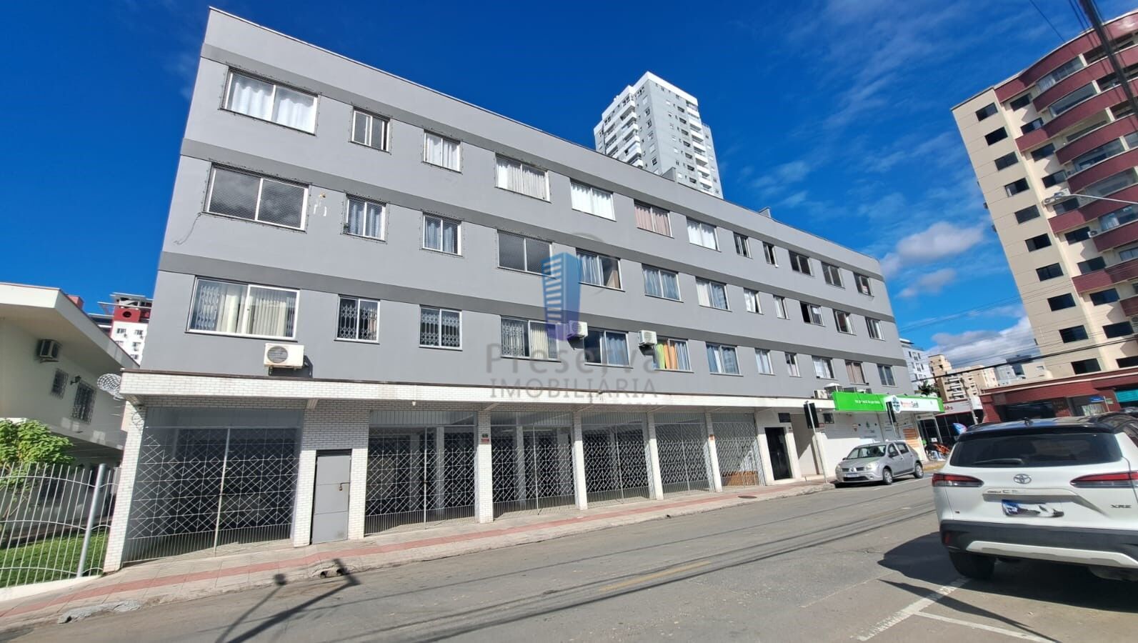 Apartamento para alugar com 2 quartos, 90m² - Foto 1