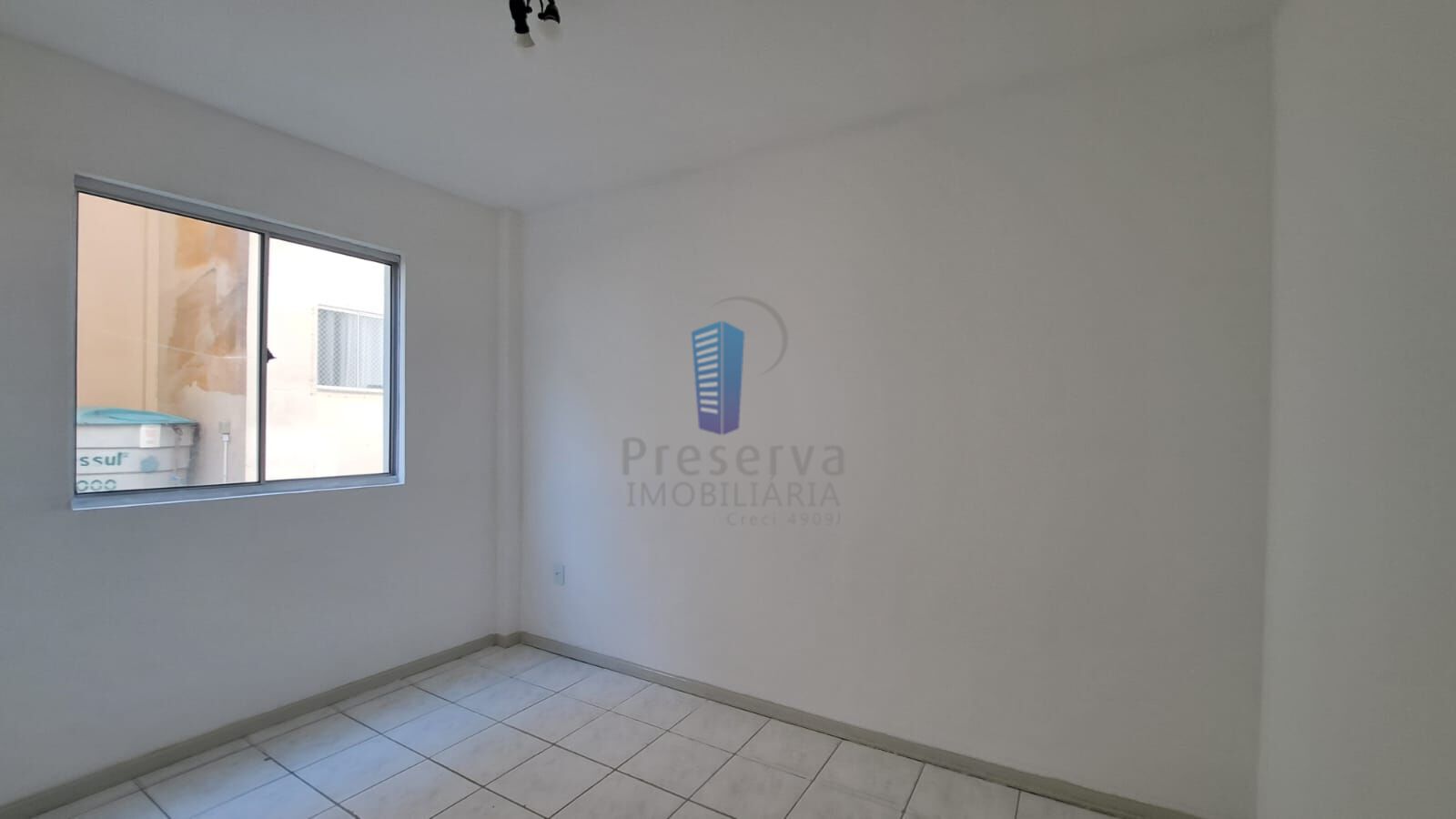 Apartamento à venda com 2 quartos, 60m² - Foto 7