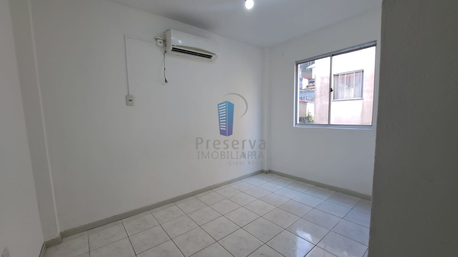 Apartamento à venda com 2 quartos, 60m² - Foto 5