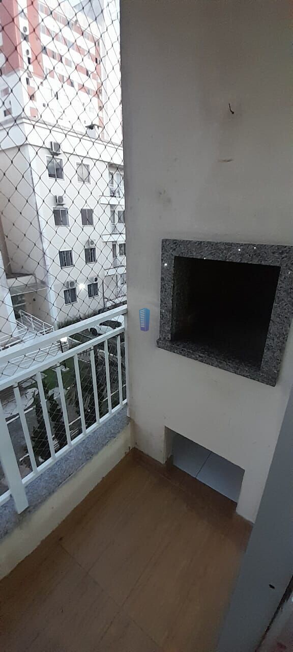 Apartamento para alugar com 2 quartos, 55m² - Foto 3