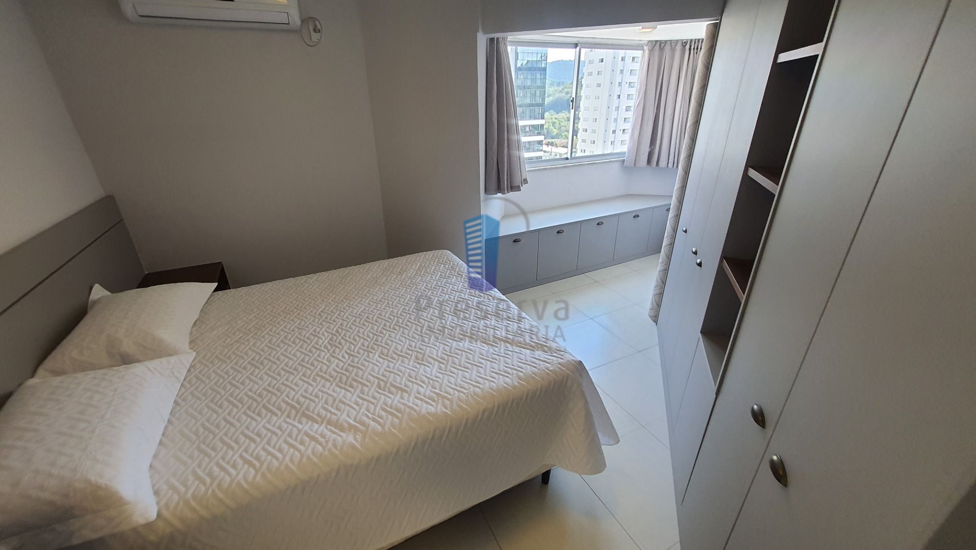 Apartamento à venda com 2 quartos, 60m² - Foto 10