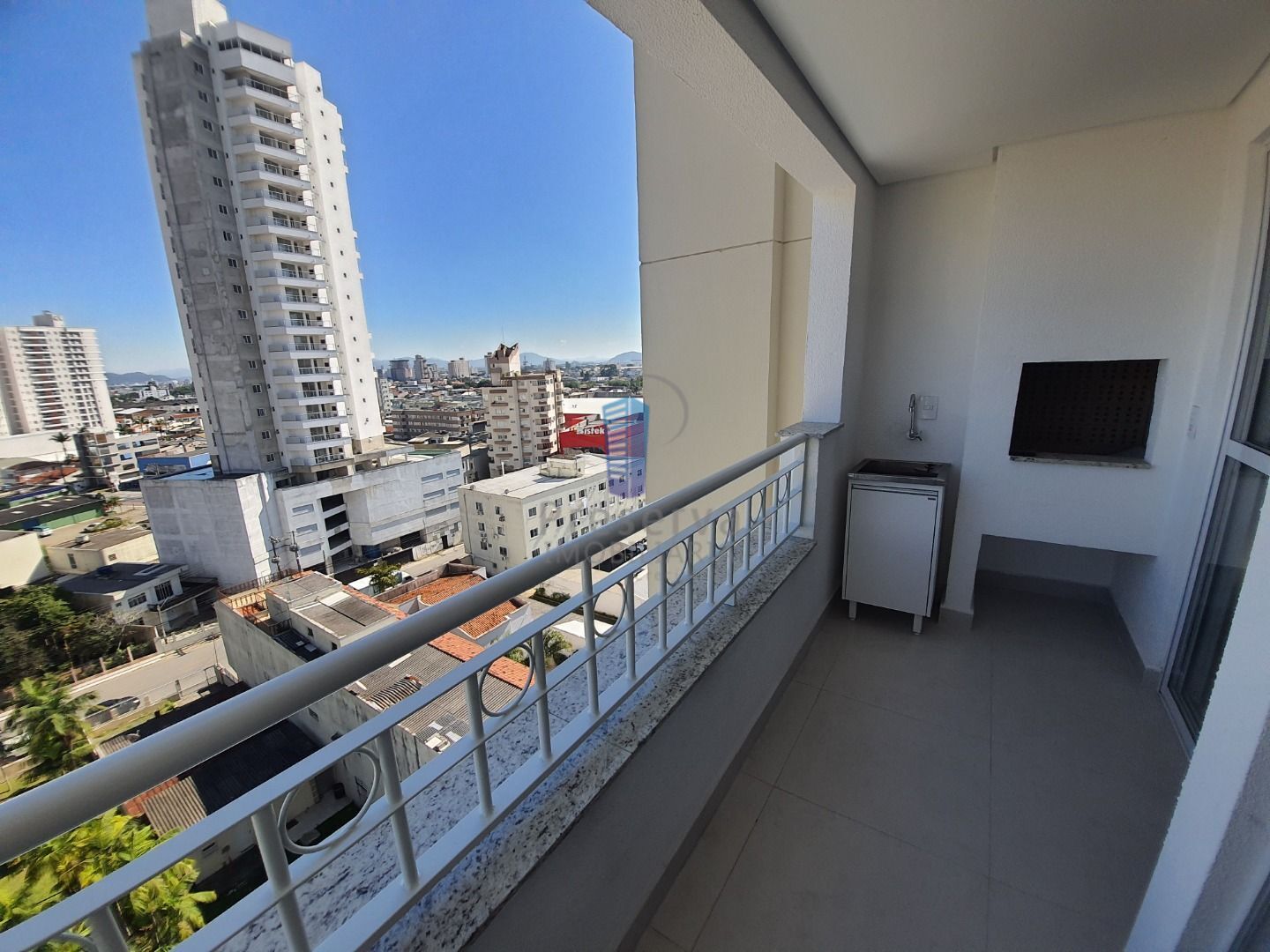 Apartamento para alugar com 2 quartos, 57m² - Foto 2