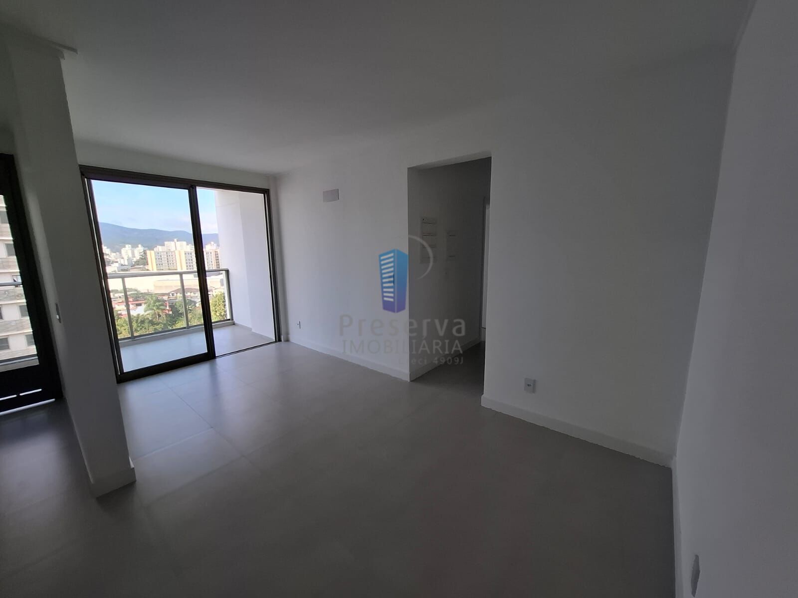 Apartamento para alugar com 2 quartos, 63m² - Foto 11