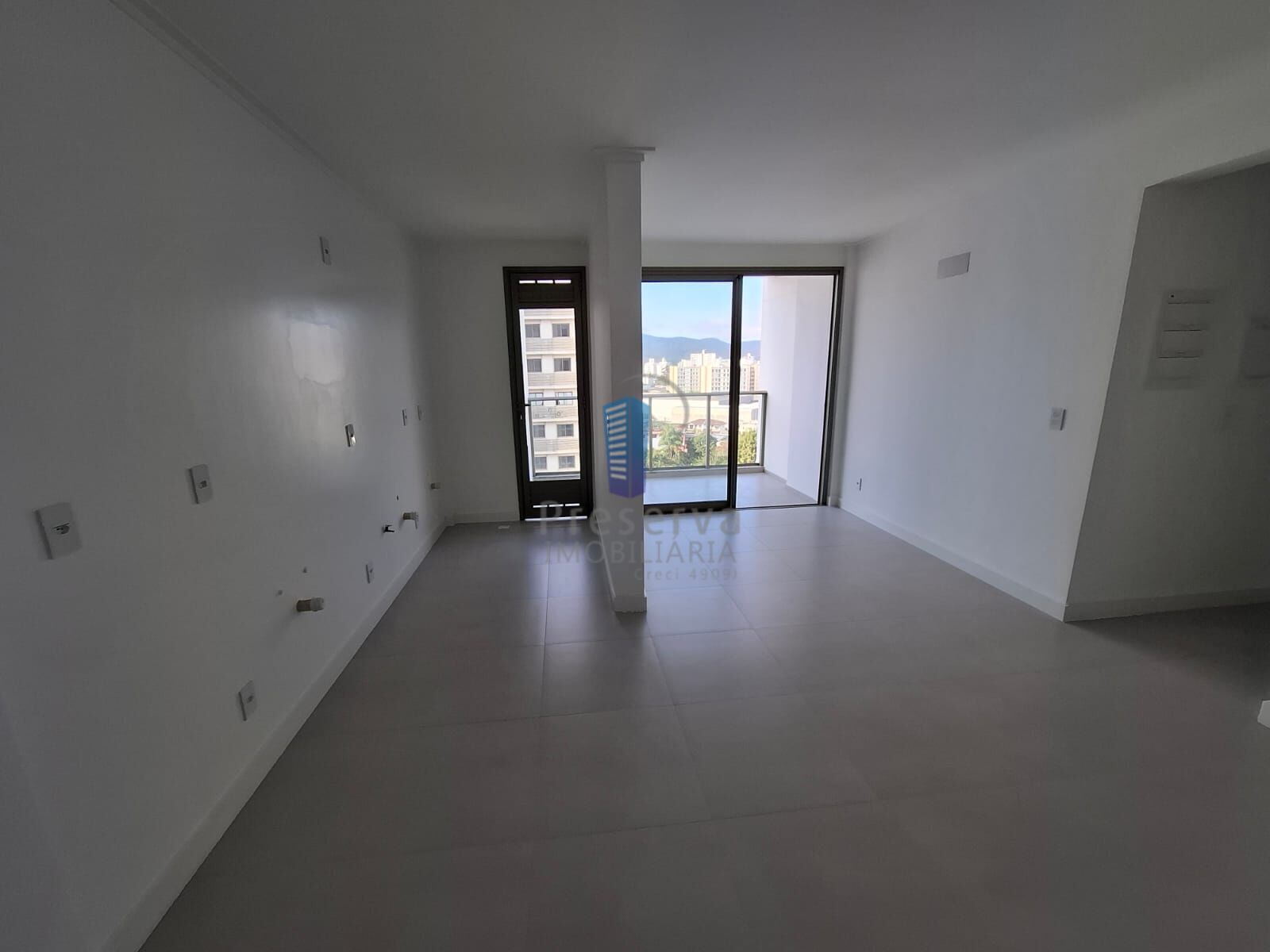 Apartamento para alugar com 2 quartos, 63m² - Foto 2