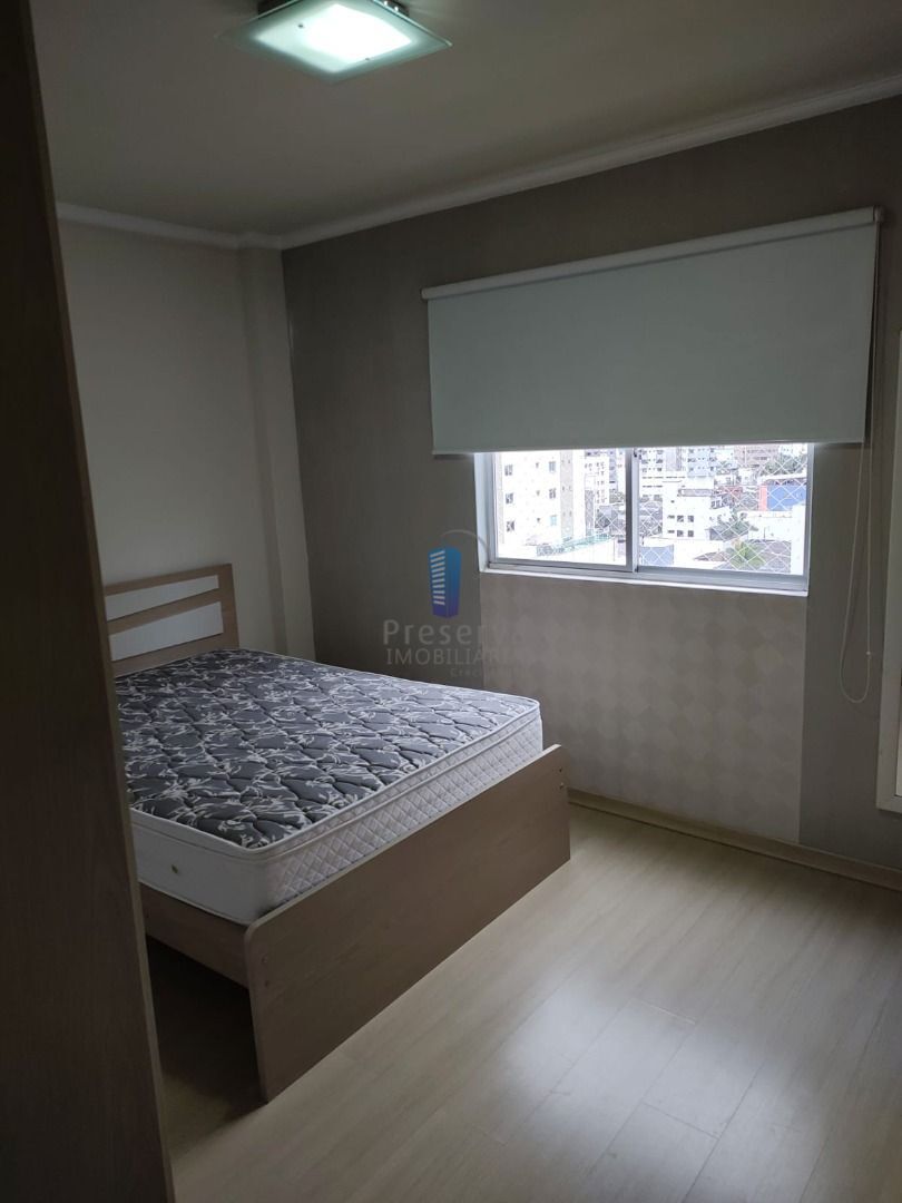 Apartamento à venda com 2 quartos, 76m² - Foto 19