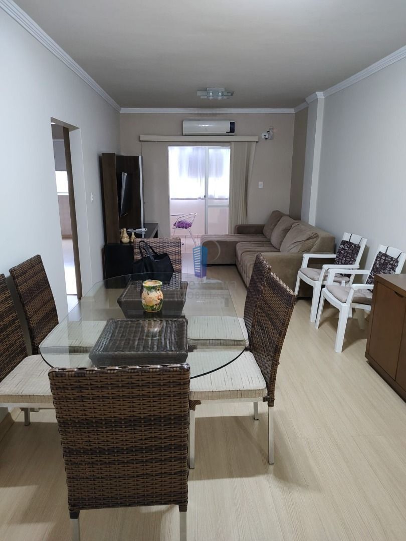 Apartamento à venda com 2 quartos, 76m² - Foto 27