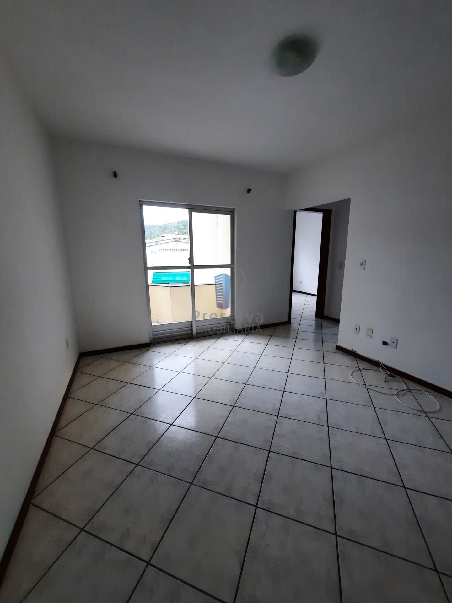 Apartamento para alugar com 2 quartos, 55m² - Foto 6