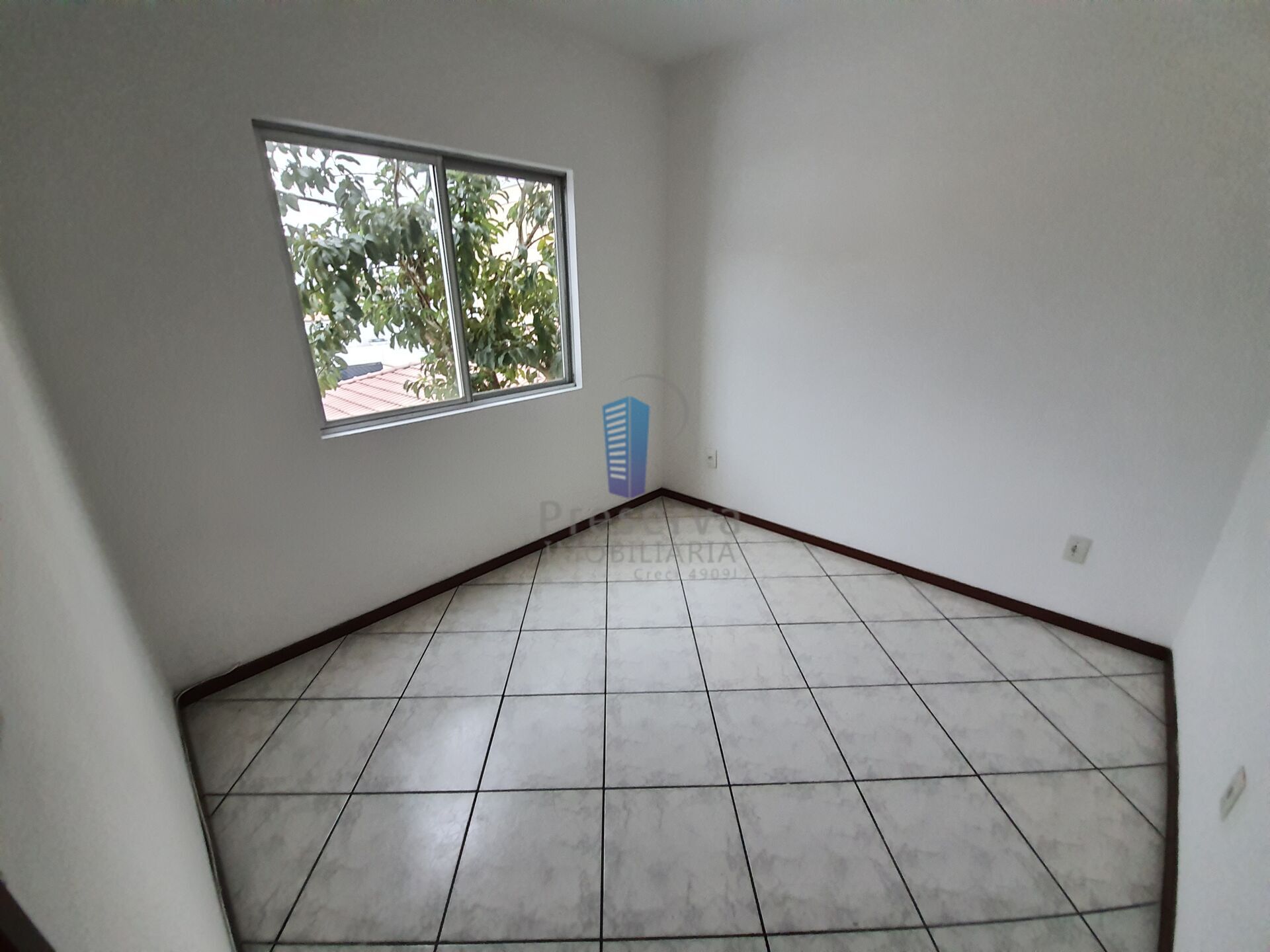 Apartamento para alugar com 2 quartos, 55m² - Foto 2