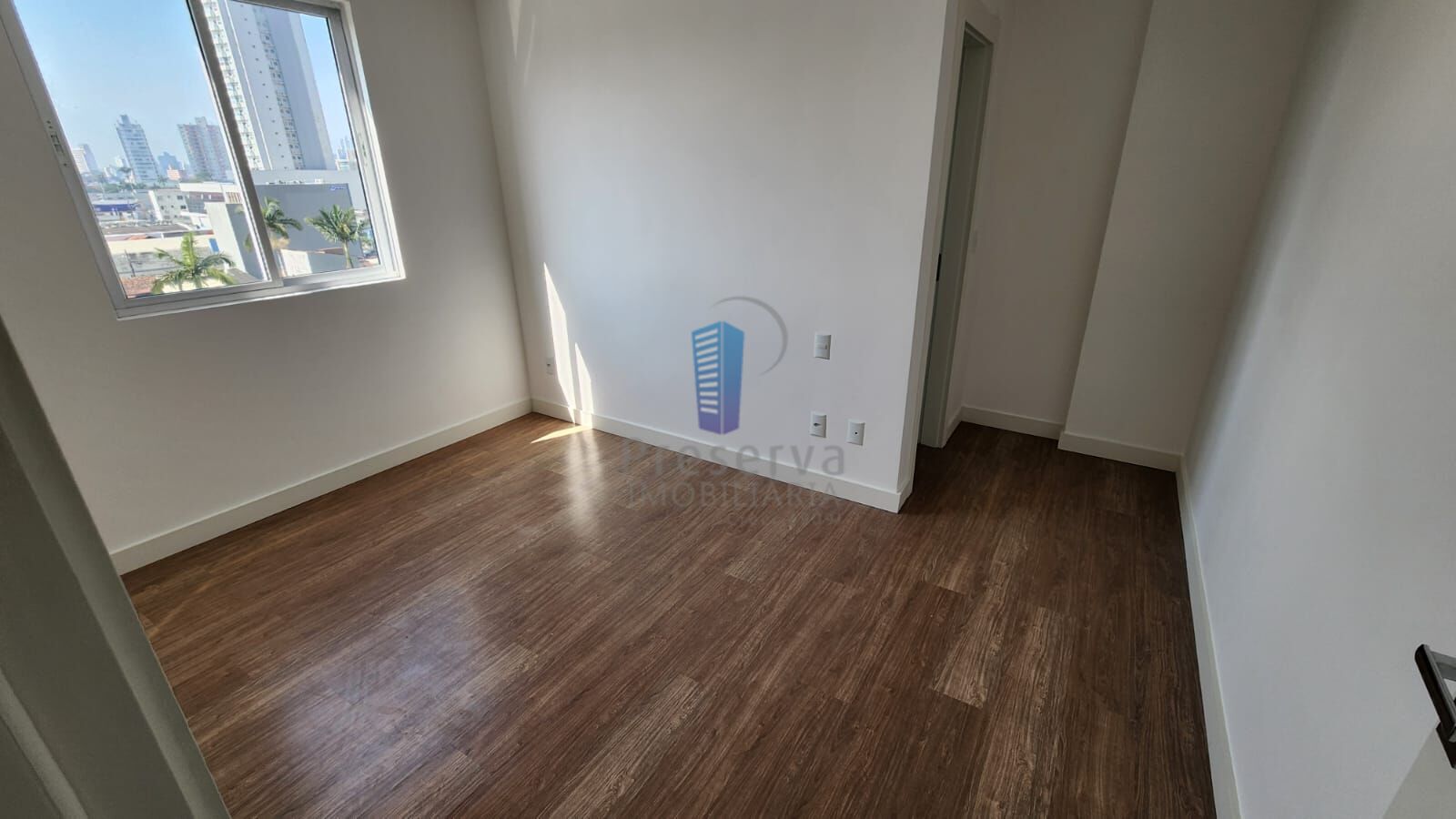 Apartamento para alugar com 2 quartos, 64m² - Foto 10