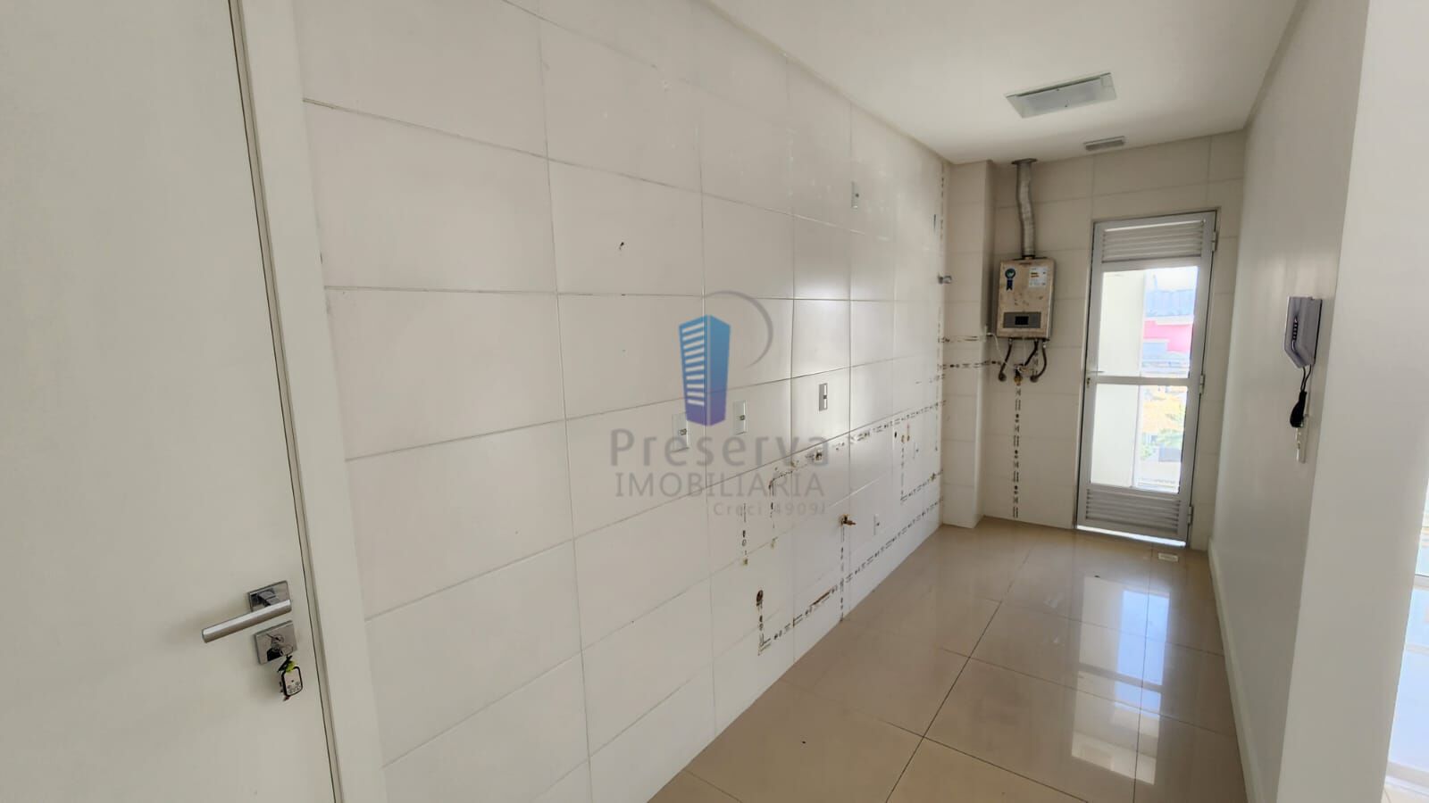 Apartamento para alugar com 2 quartos, 64m² - Foto 8