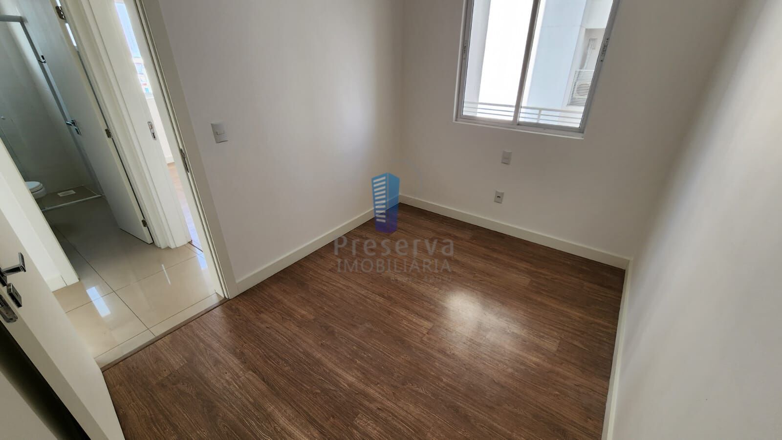 Apartamento para alugar com 2 quartos, 64m² - Foto 7