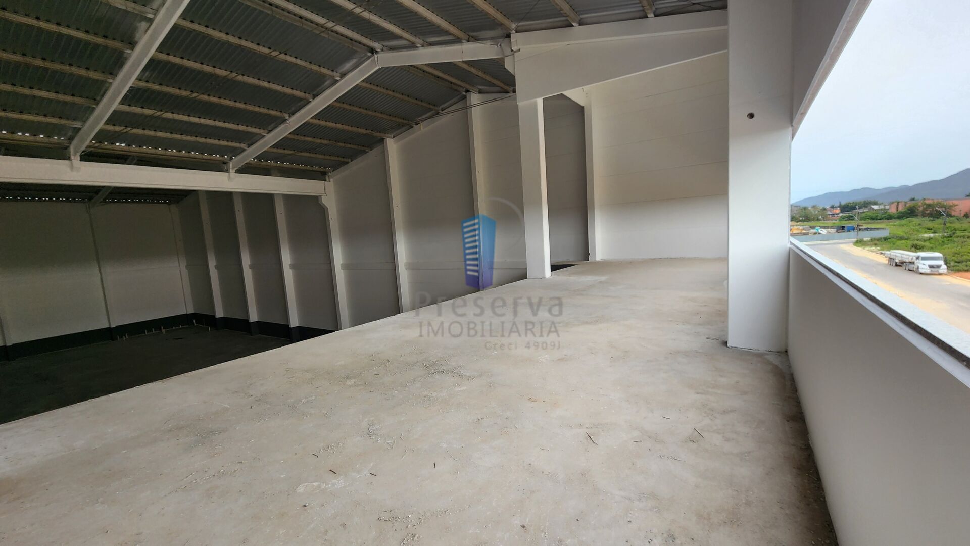 Depósito-Galpão-Armazém para alugar, 1200m² - Foto 4