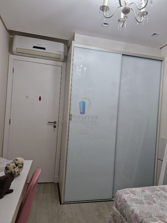 Apartamento à venda com 3 quartos, 116m² - Foto 18