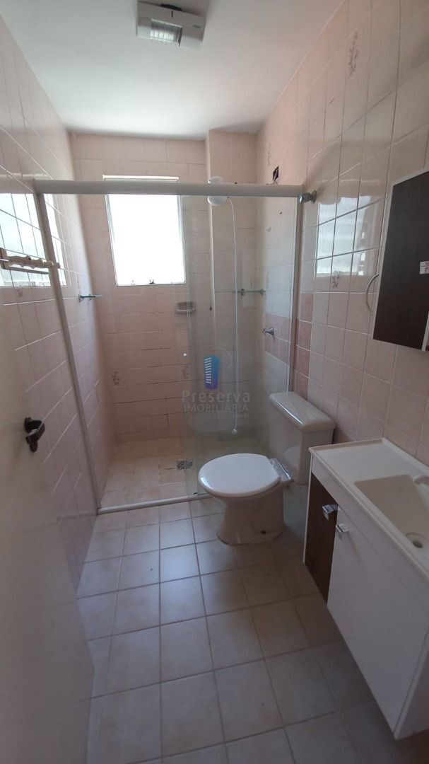 Apartamento à venda com 2 quartos, 72m² - Foto 11