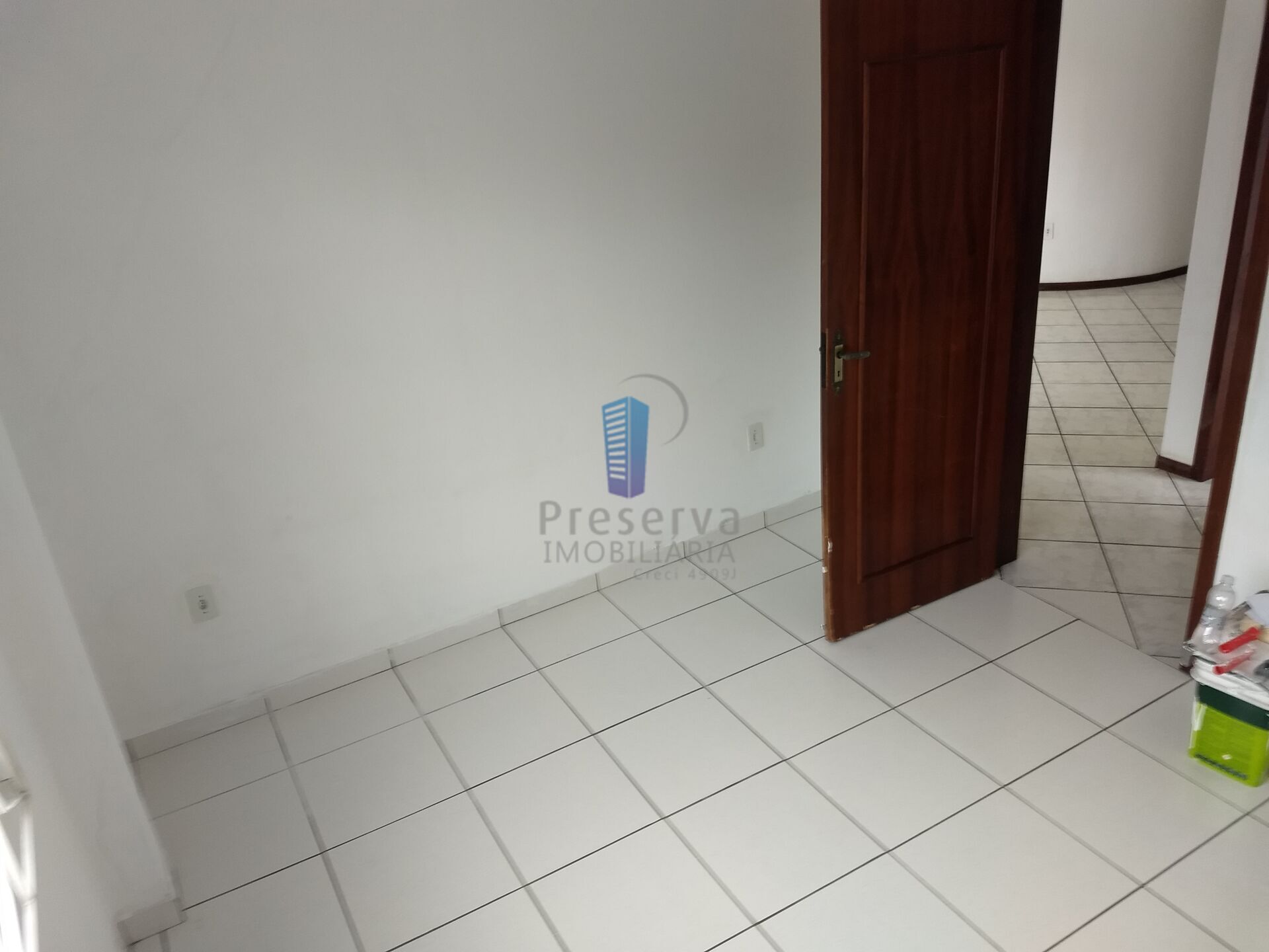Apartamento para alugar com 2 quartos, 55m² - Foto 8
