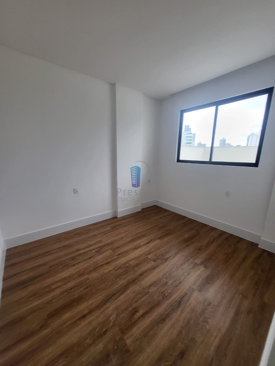 Apartamento à venda com 3 quartos, 89m² - Foto 4