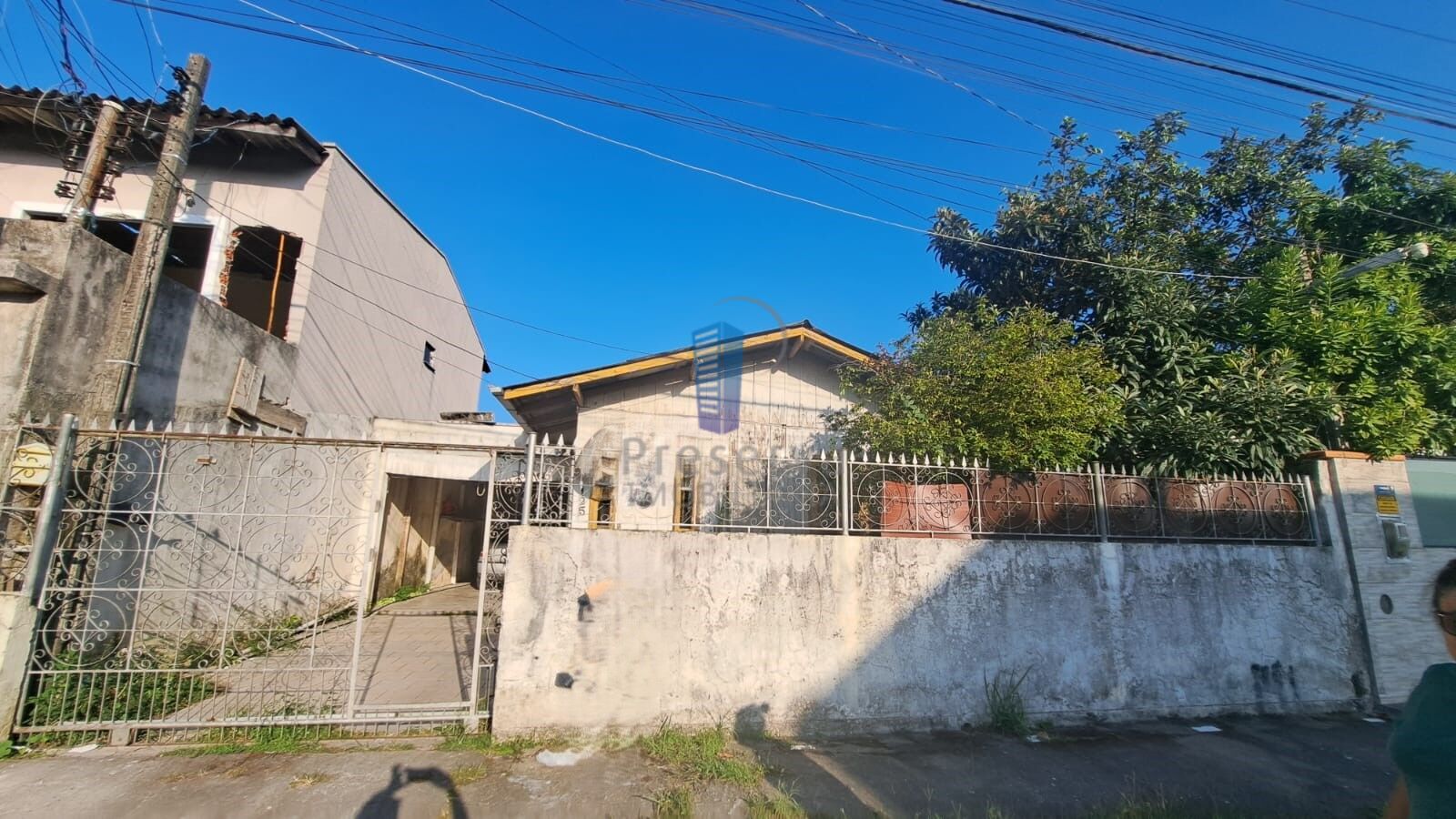 Terreno à venda, 210m² - Foto 1