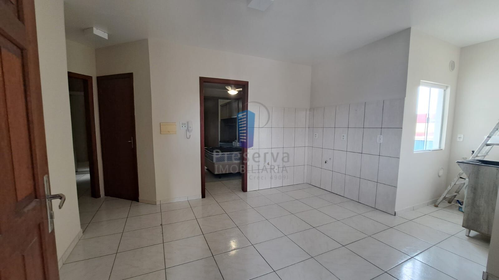 Apartamento para alugar com 2 quartos, 56m² - Foto 7