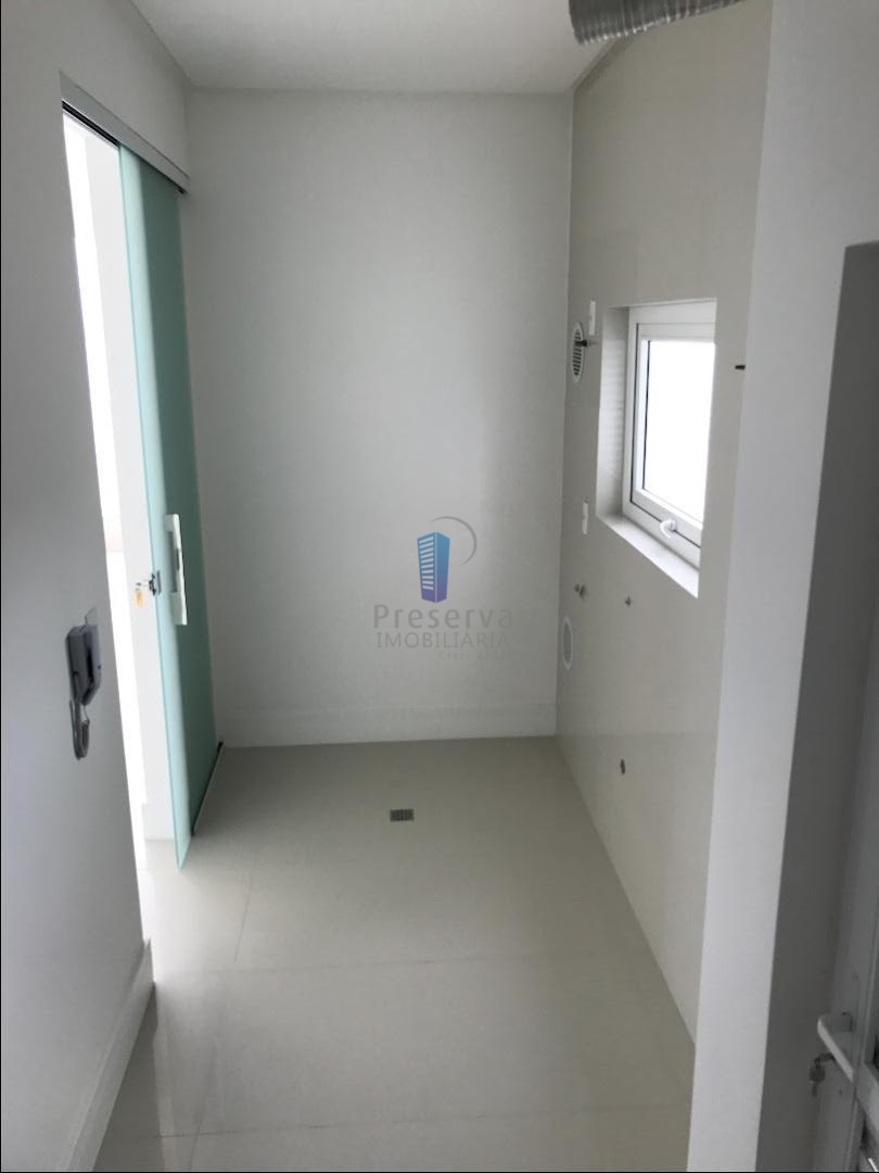 Apartamento à venda com 3 quartos, 152m² - Foto 10