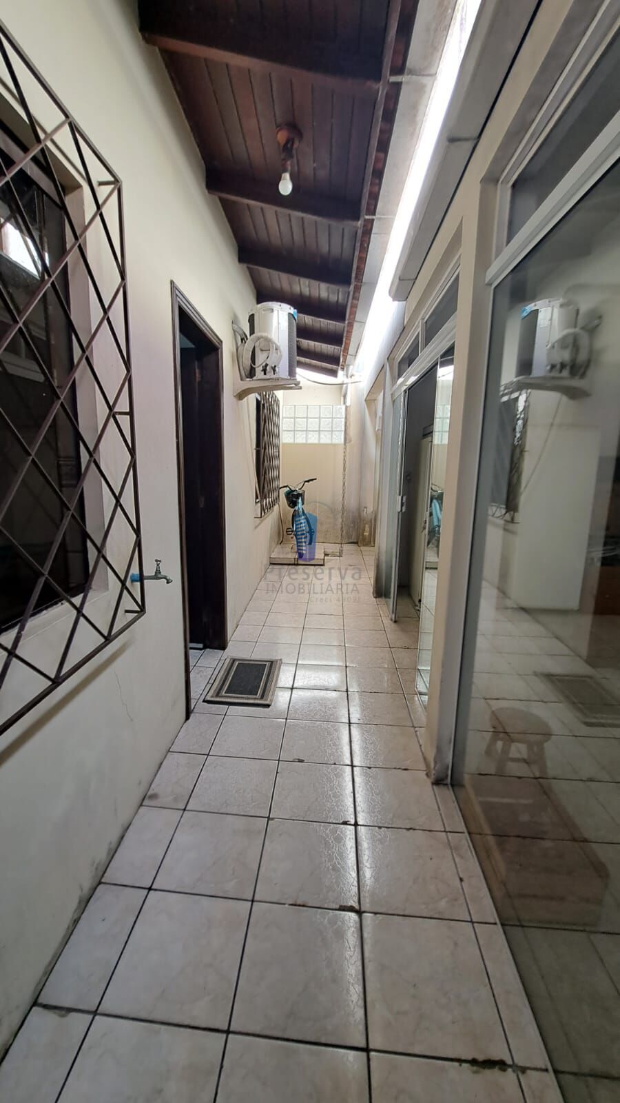 Casa à venda com 2 quartos, 140m² - Foto 14