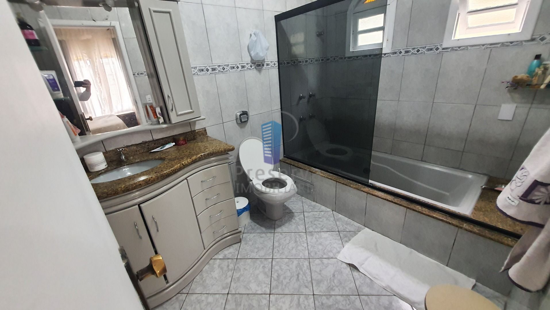 Casa à venda com 5 quartos, 200m² - Foto 18