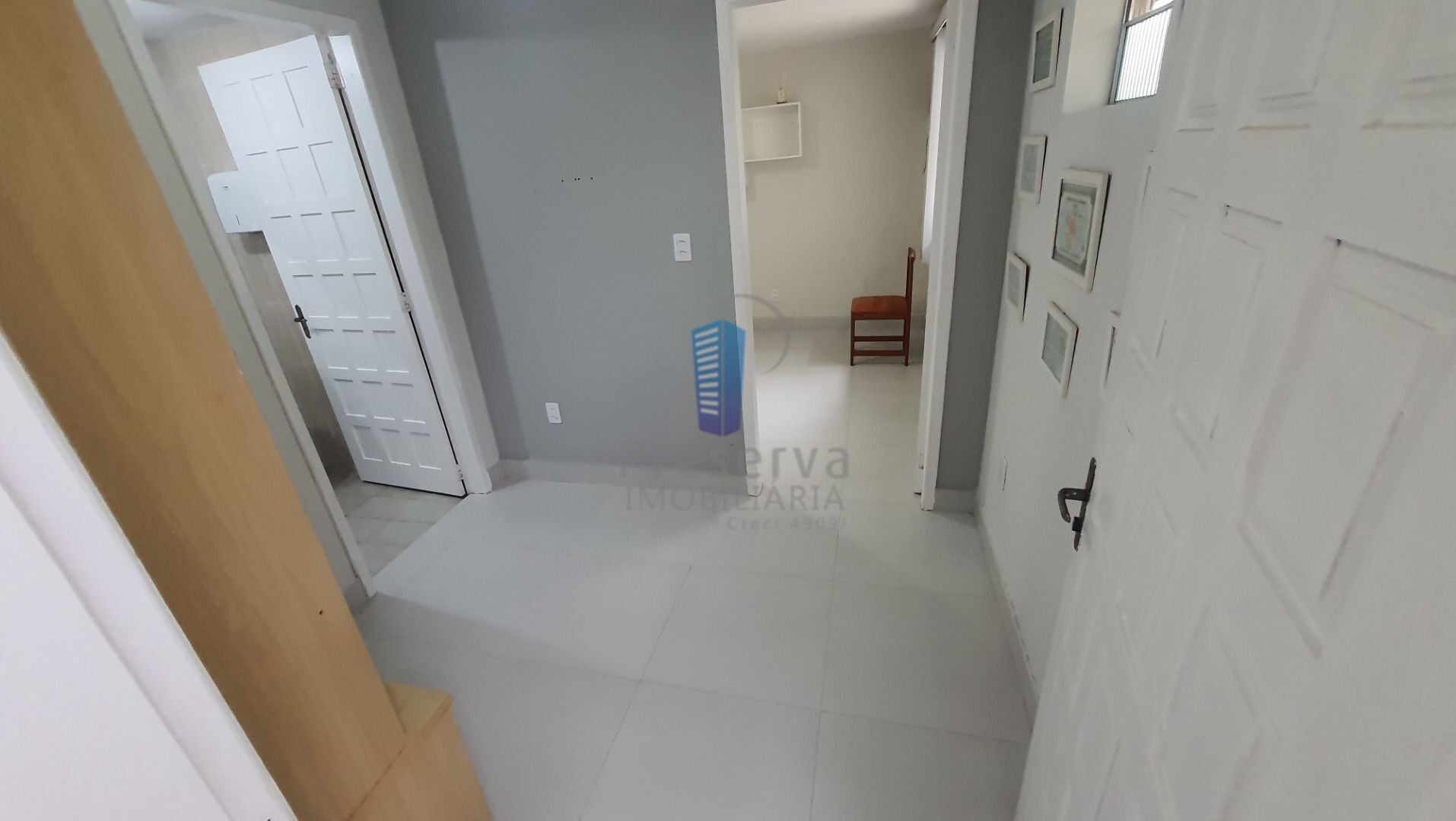 Casa à venda com 5 quartos, 200m² - Foto 23