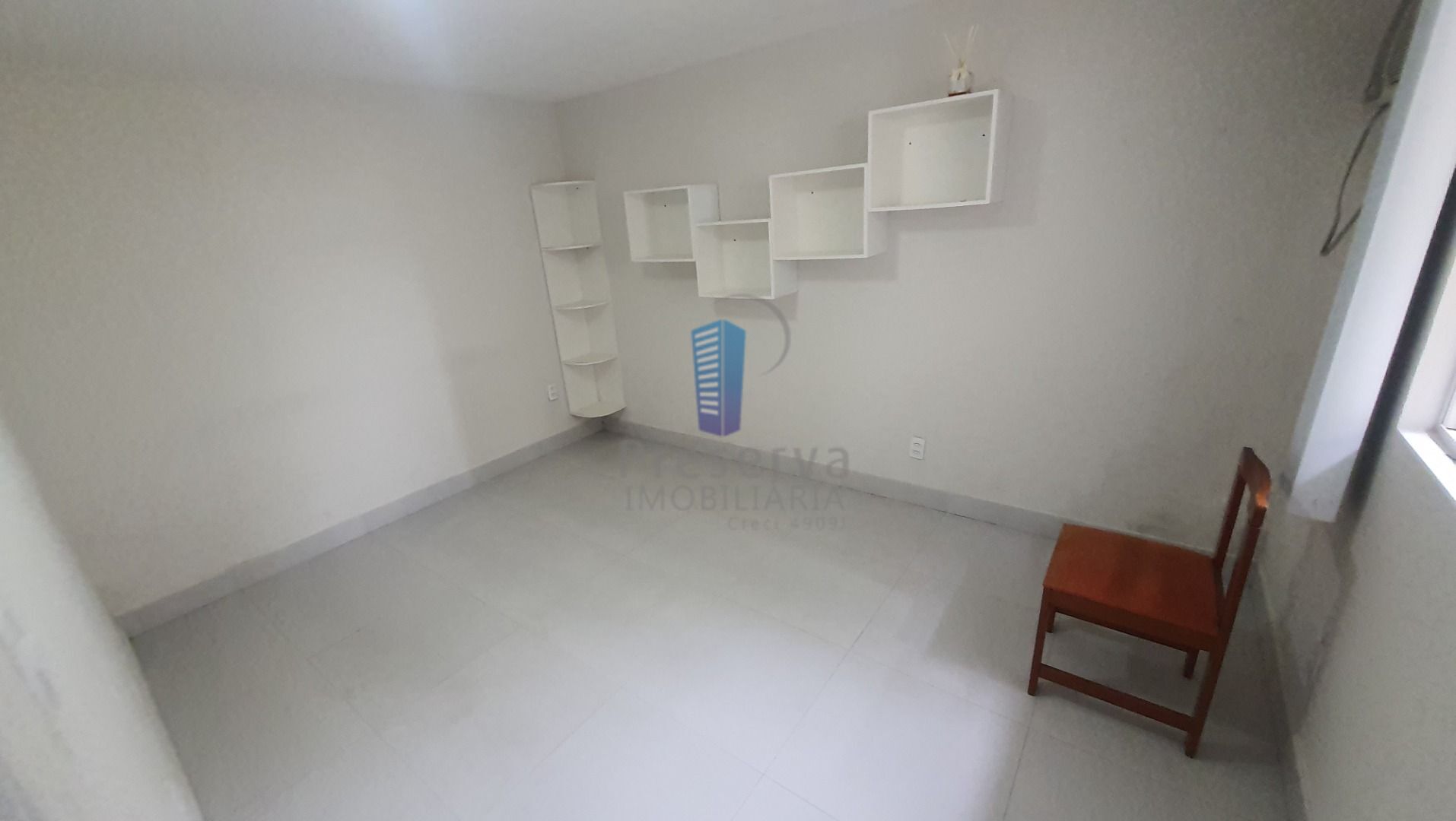 Casa à venda com 5 quartos, 200m² - Foto 21