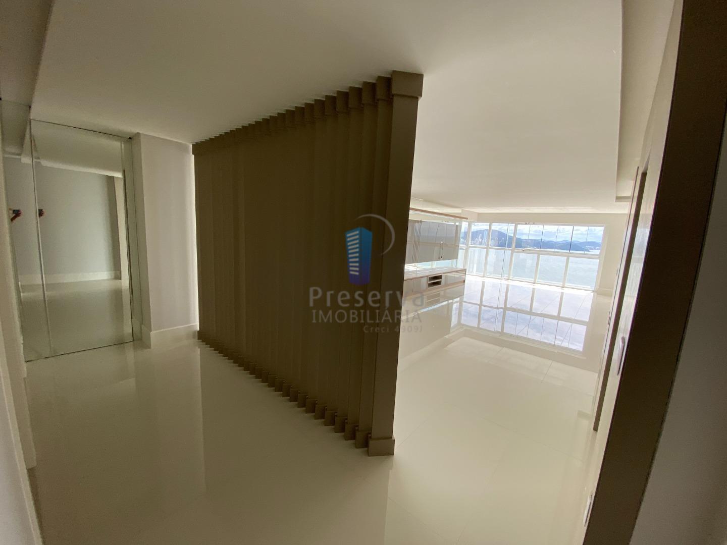 Apartamento à venda com 5 quartos, 237m² - Foto 3