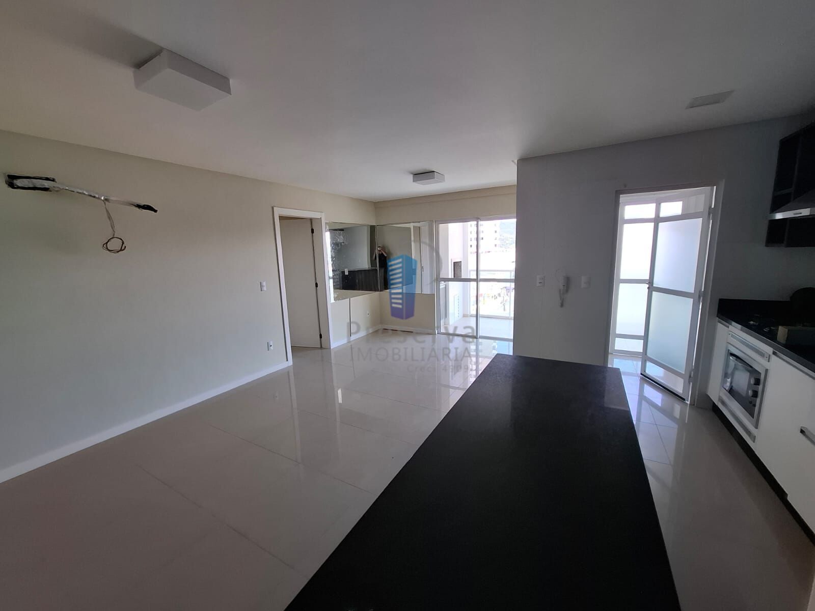 Apartamento para alugar com 3 quartos, 91m² - Foto 1