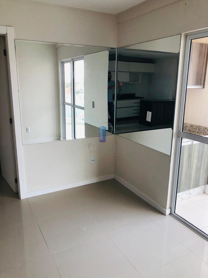 Apartamento para alugar com 3 quartos, 91m² - Foto 3