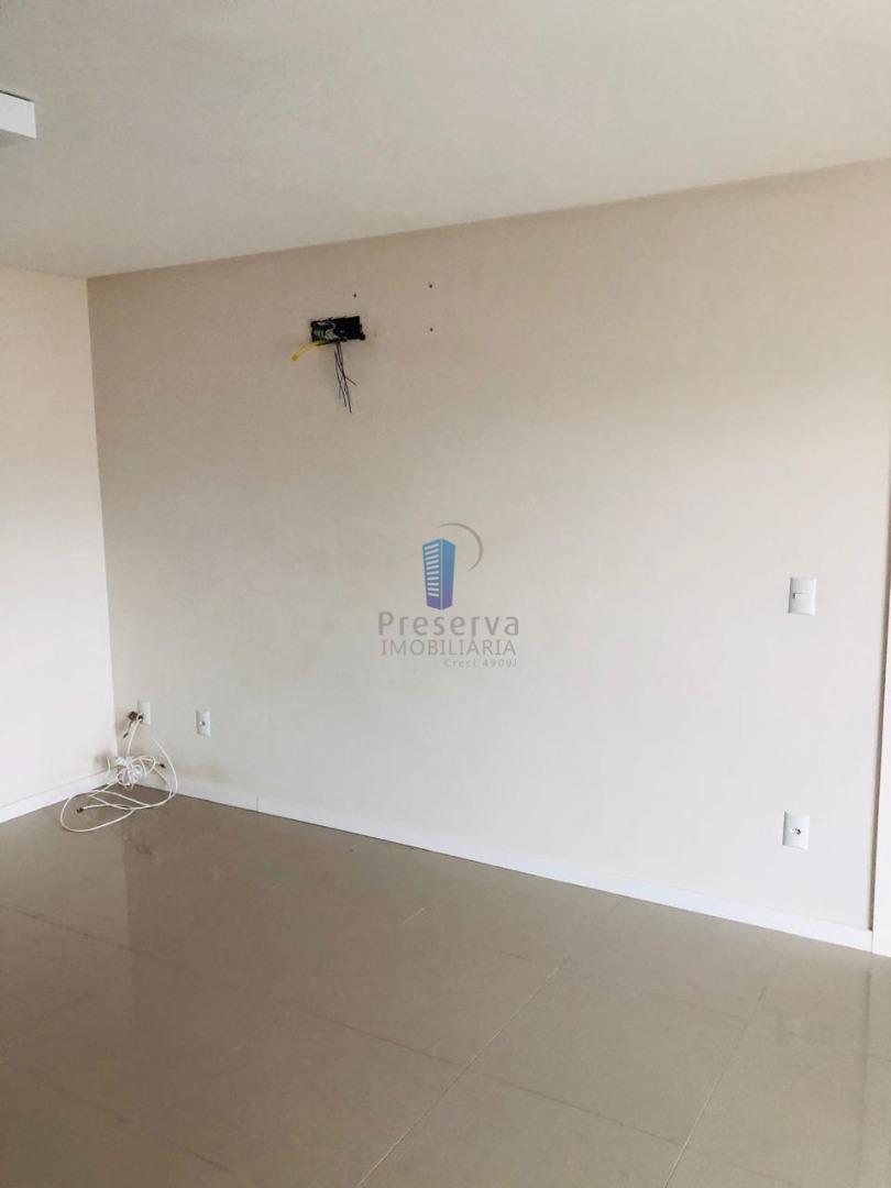 Apartamento para alugar com 3 quartos, 91m² - Foto 11