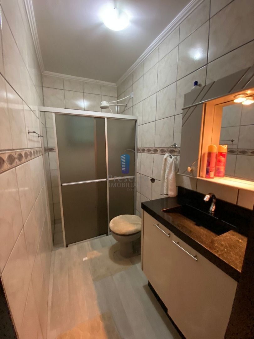 Casa à venda com 4 quartos, 260m² - Foto 11