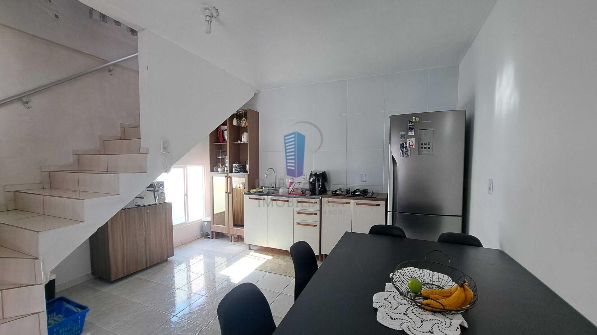 Casa à venda com 4 quartos, 200m² - Foto 13