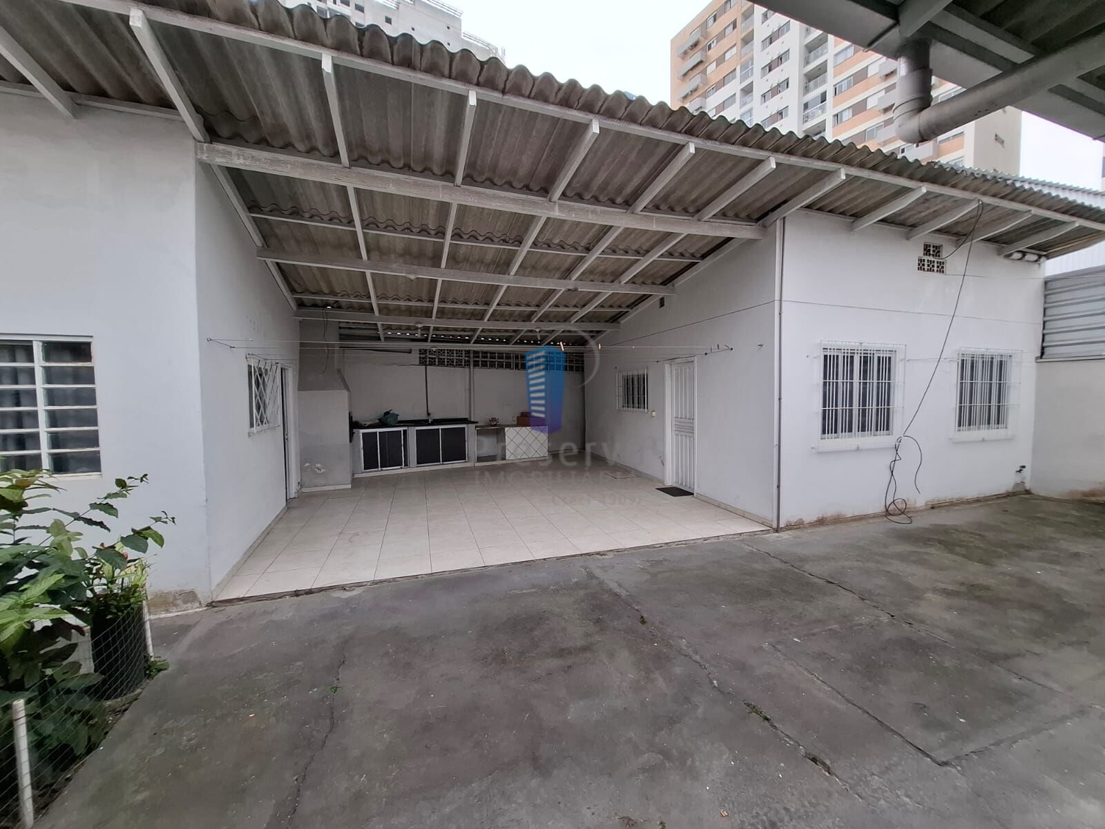 Casa à venda com 4 quartos, 200m² - Foto 20