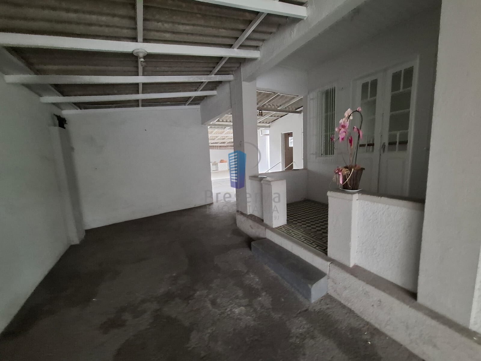 Casa à venda com 4 quartos, 200m² - Foto 22