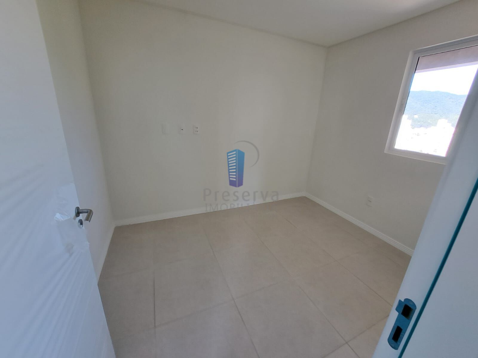 Apartamento à venda com 2 quartos, 63m² - Foto 7