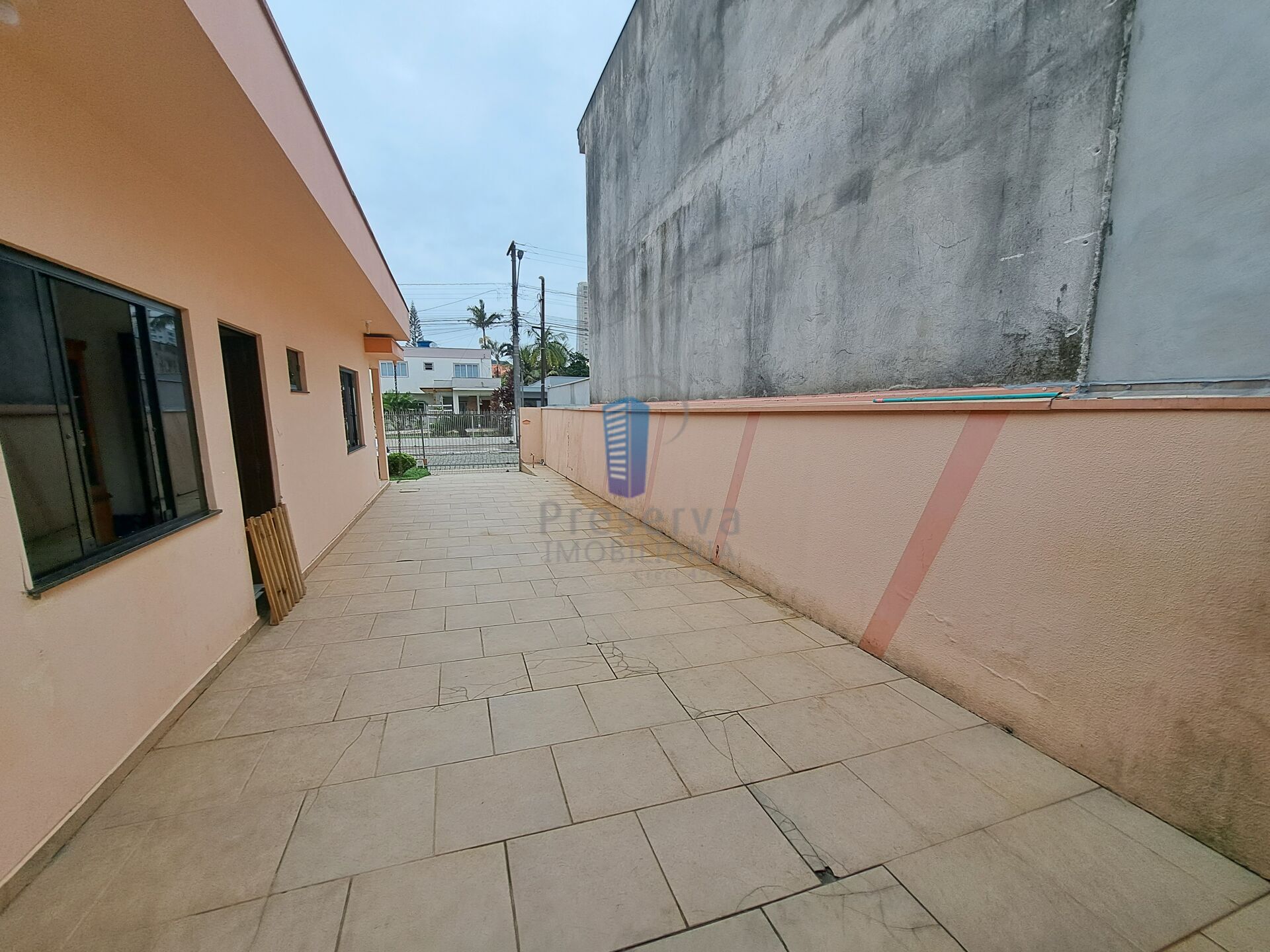 Casa à venda com 3 quartos, 200m² - Foto 21