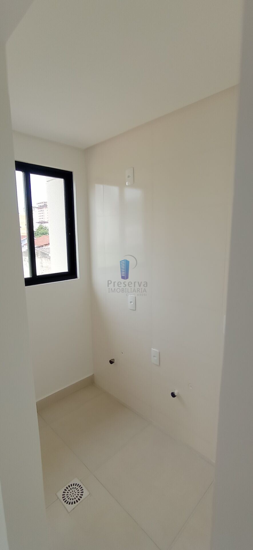 Apartamento à venda com 2 quartos, 70m² - Foto 19