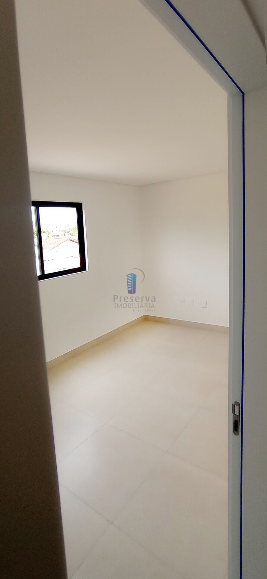 Apartamento à venda com 2 quartos, 70m² - Foto 15