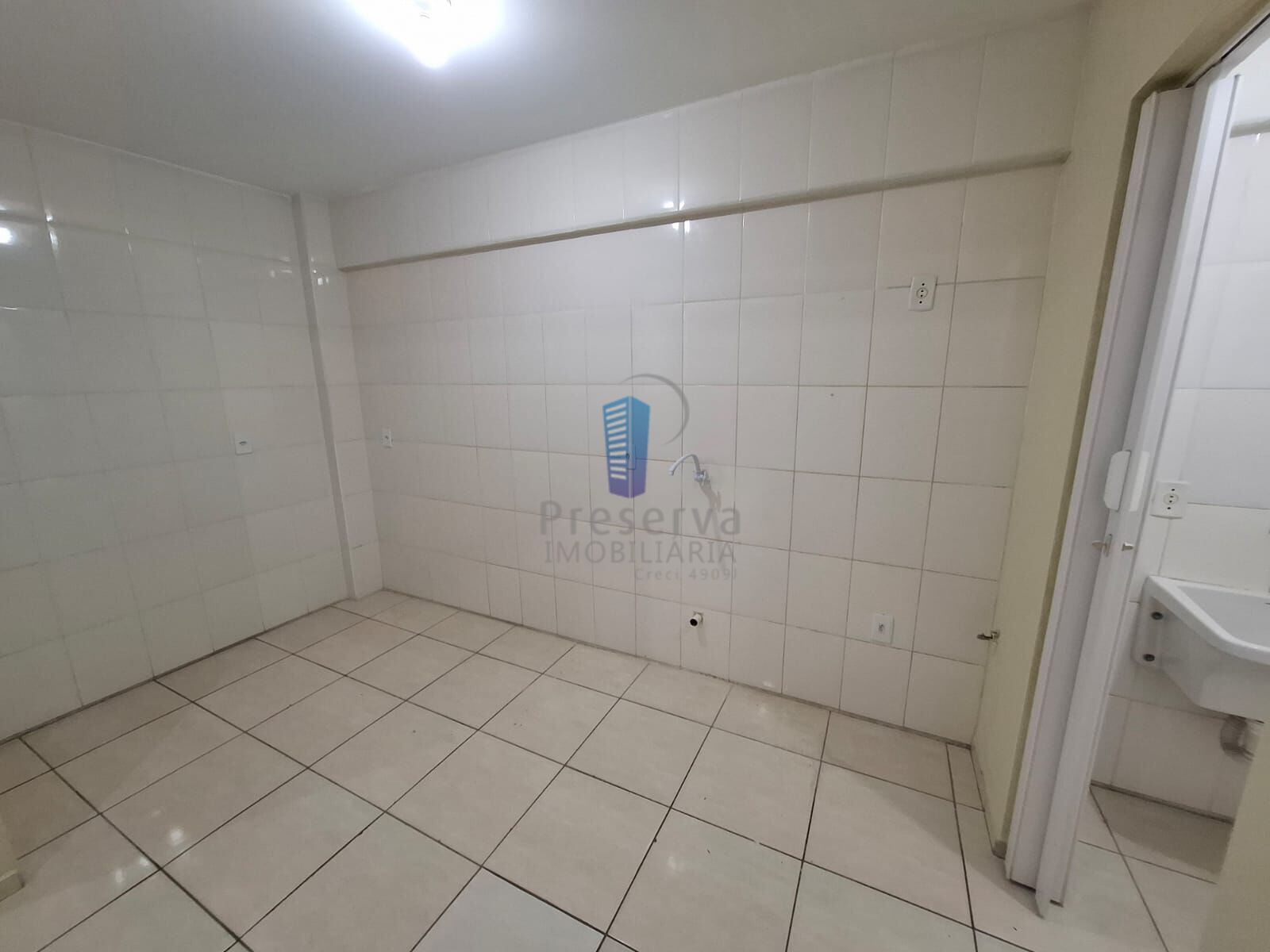 Apartamento para alugar com 2 quartos, 60m² - Foto 5
