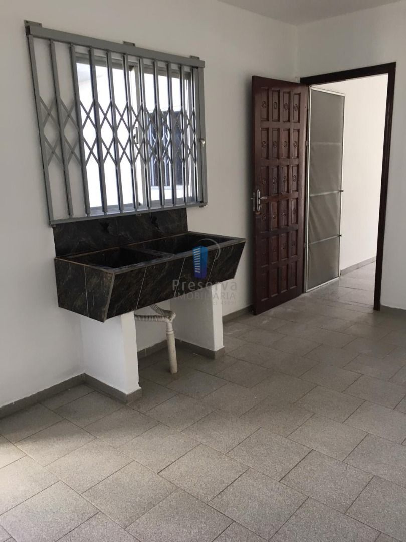 Casa à venda com 2 quartos, 108m² - Foto 10