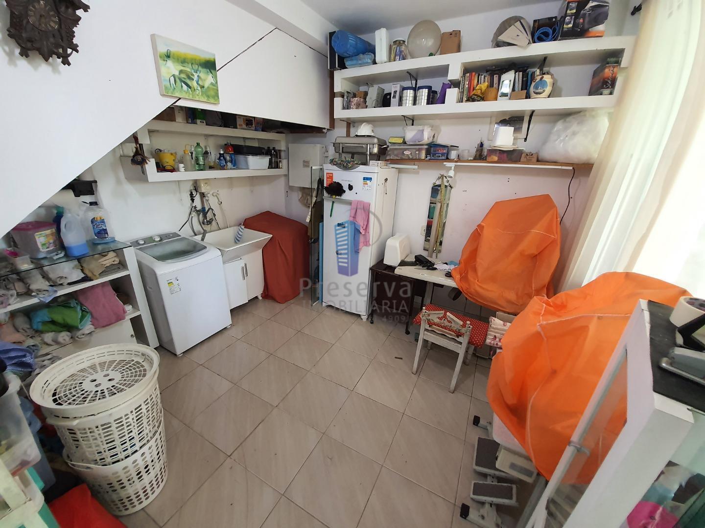 Sobrado à venda com 6 quartos, 500m² - Foto 38