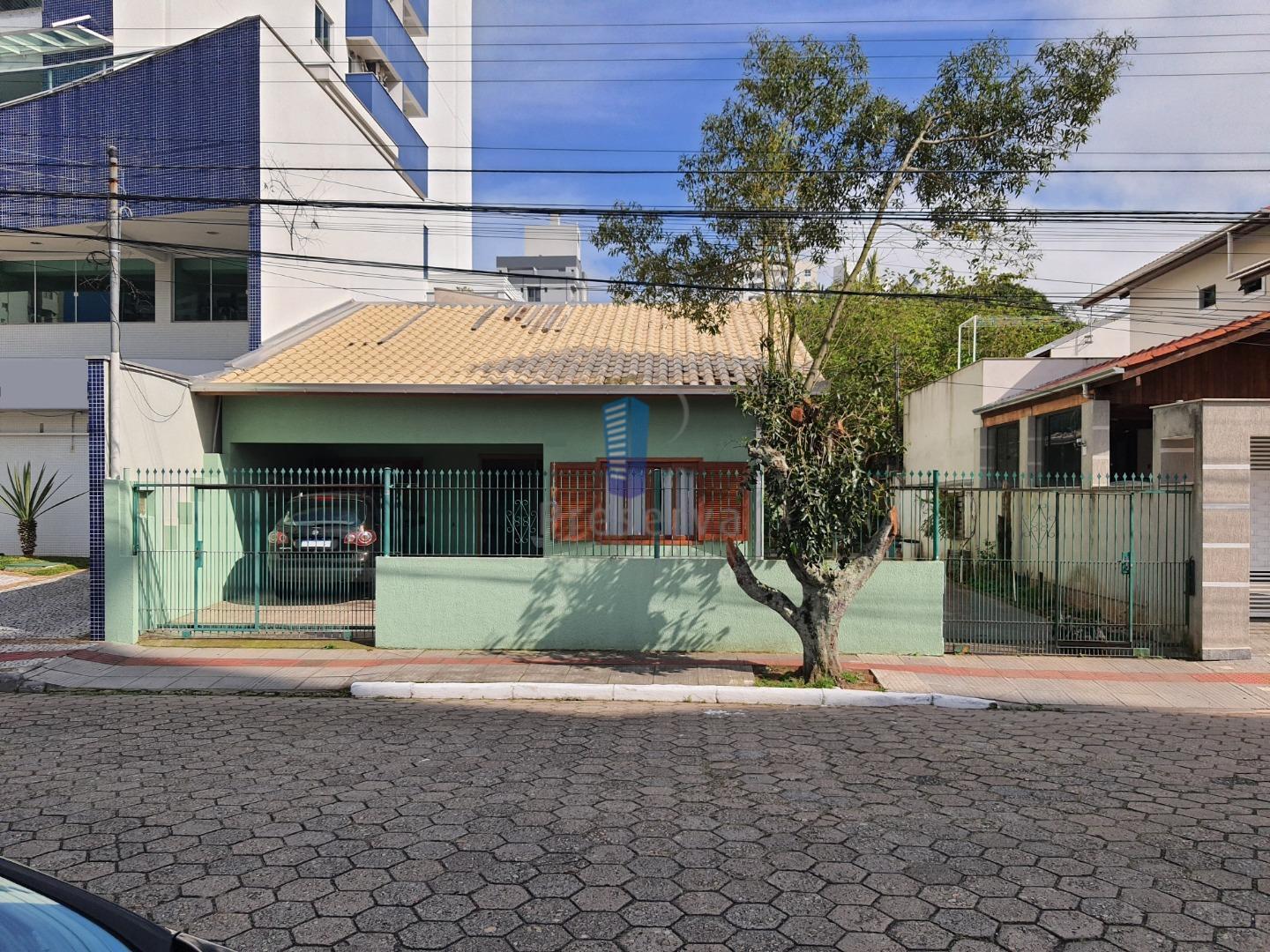 Sobrado à venda com 6 quartos, 500m² - Foto 94