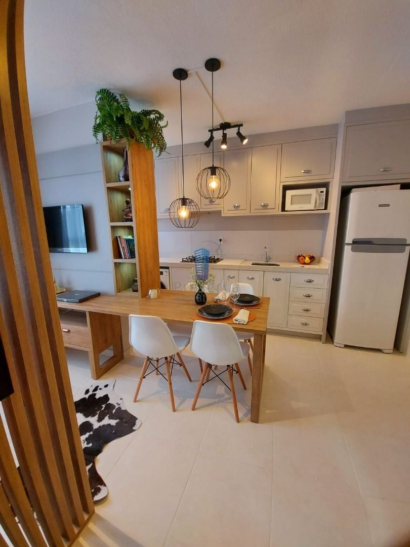 Apartamento à venda com 2 quartos, 39m² - Foto 19