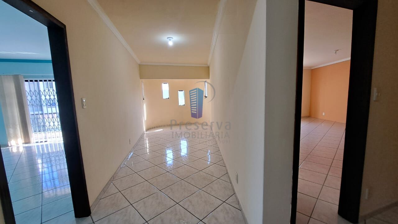 Conjunto Comercial-Sala para alugar com 2 quartos, 135m² - Foto 11