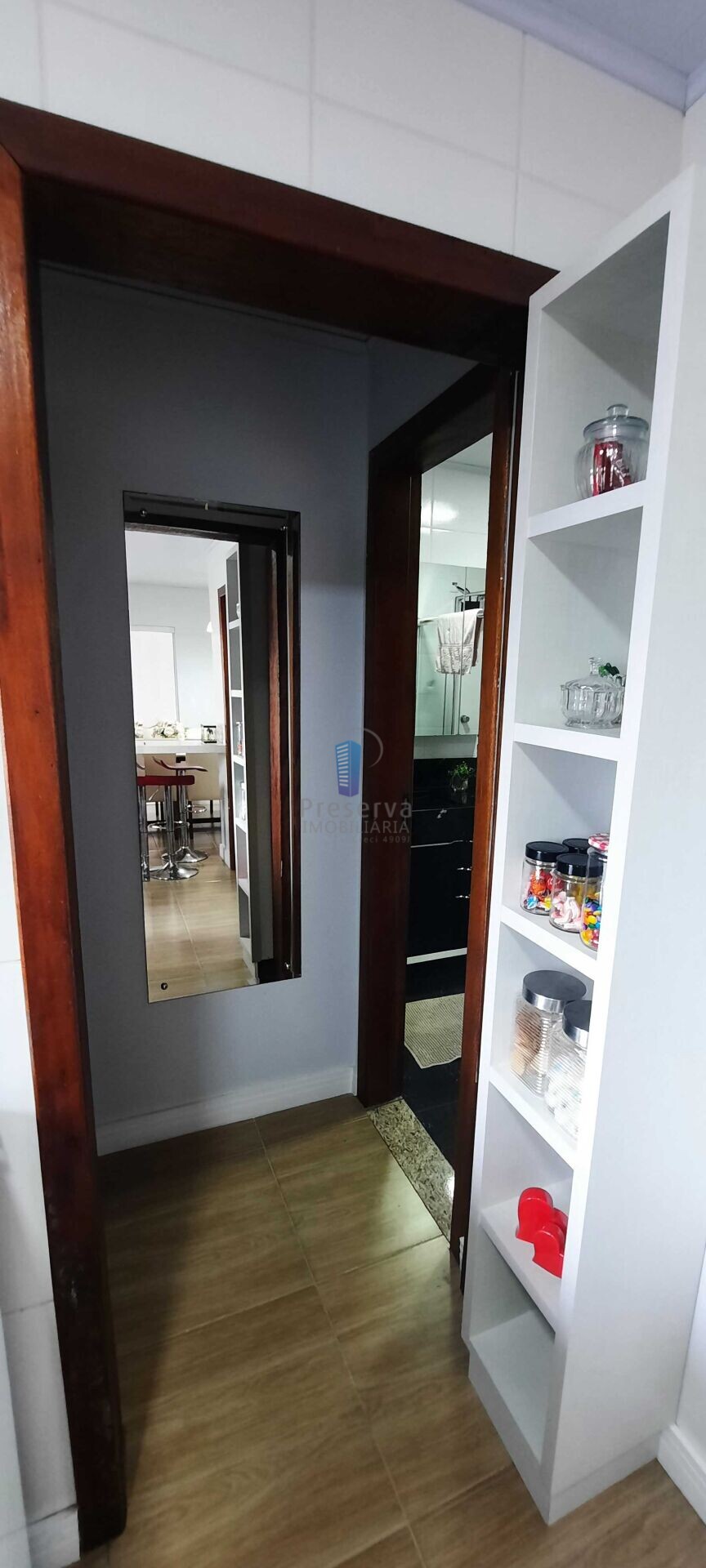 Casa à venda com 2 quartos, 80m² - Foto 4