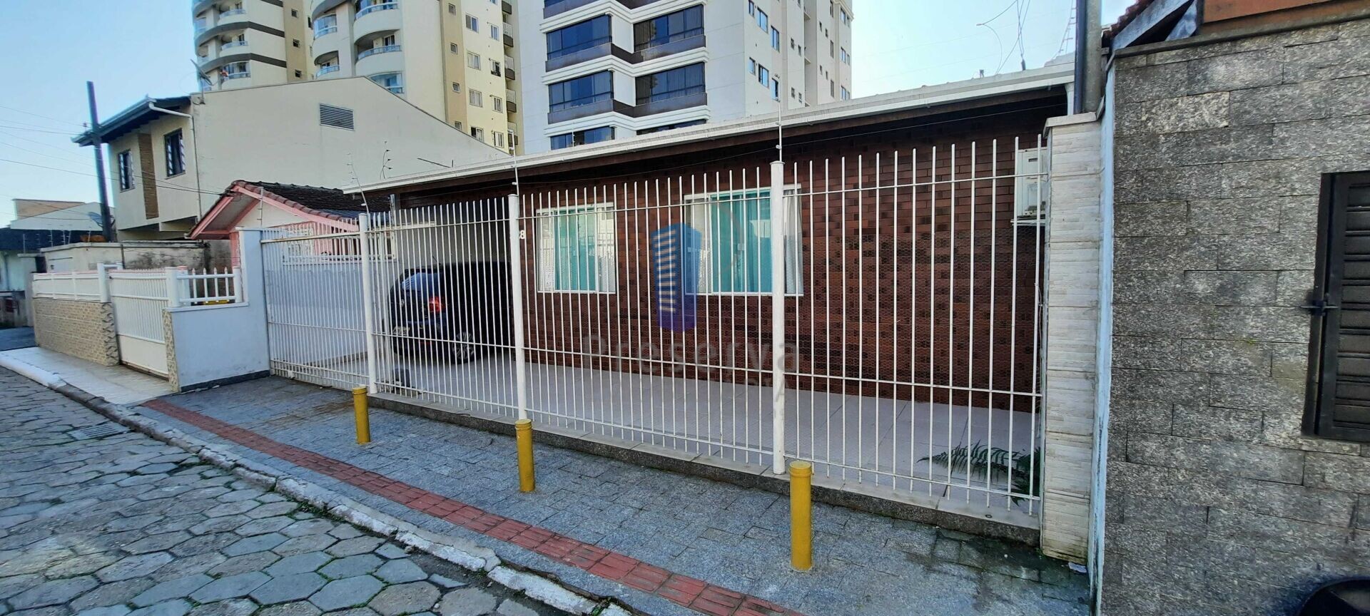 Casa à venda com 2 quartos, 80m² - Foto 27